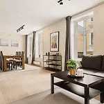 公寓 Dinbnb - Idyllic Location - 3 Bedroom 卑爾根