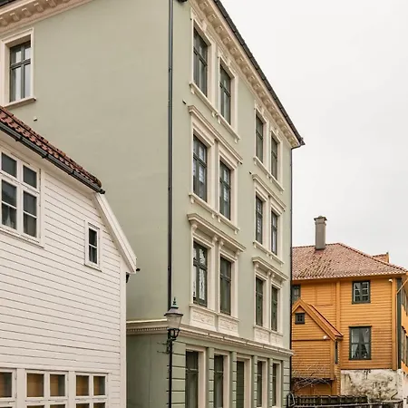 Dinbnb - Idyllic Location - 3 Bedroom 公寓