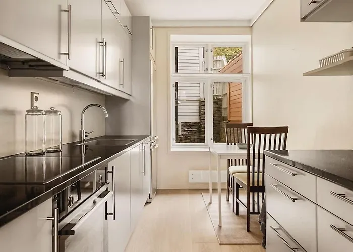 Dinbnb - Idyllic Location - 3 Bedroom Apartament Bergen