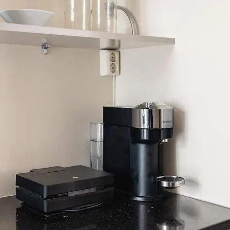 Dinbnb - Idyllic Location - 3 Bedroom * Берген